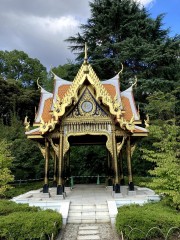 タイ風の建物　2